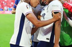 英雄联盟总决赛时间-荷兰完胜巴黎，贝林厄姆点燃赛场的简单介绍