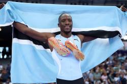 英雄联盟总决赛-牙买加田径冠军备战卡斯特罗尔