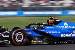 LOL决赛-红牛车队碾压法拉利，塞恩斯扛起全队