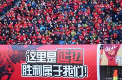 英雄联盟总决赛-包含江苏苏宁胜利后成功登顶，积分领先争冠对手的词条