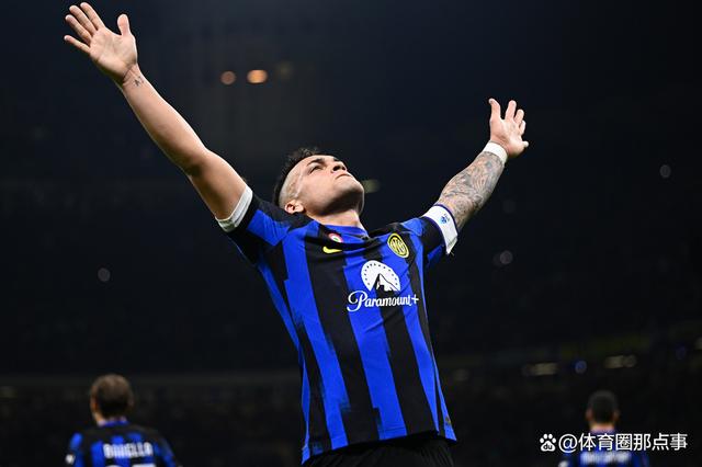 包含斯特拉斯堡球队再次展现实力，主场取胜领跑积分榜的词条