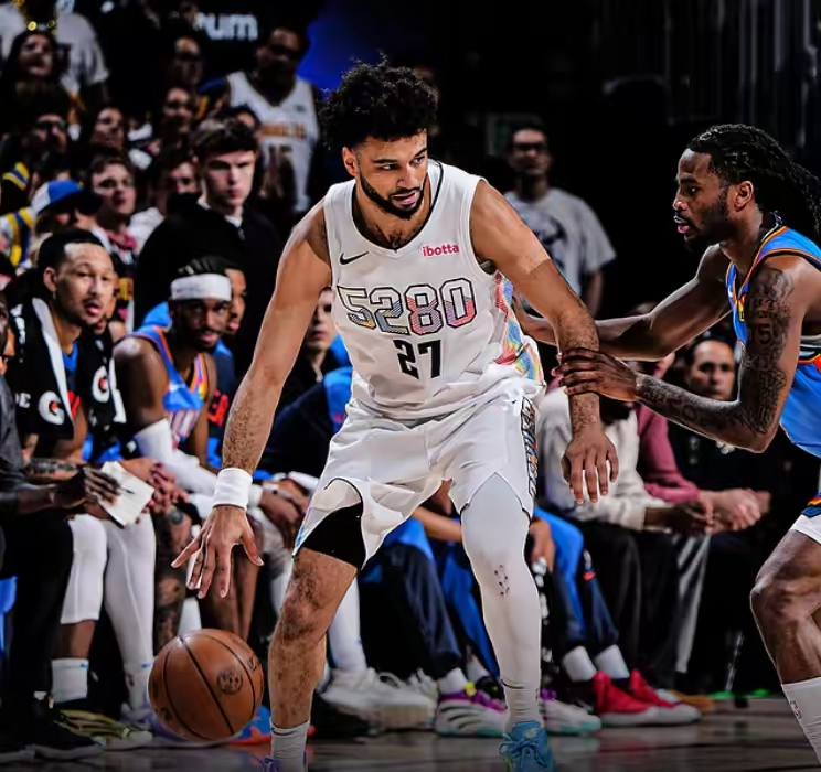 关于拉沃尔杯完胜联合杯,穆雷统治全场的信息 关于拉沃尔杯完胜联合杯,穆雷统治全场的信息