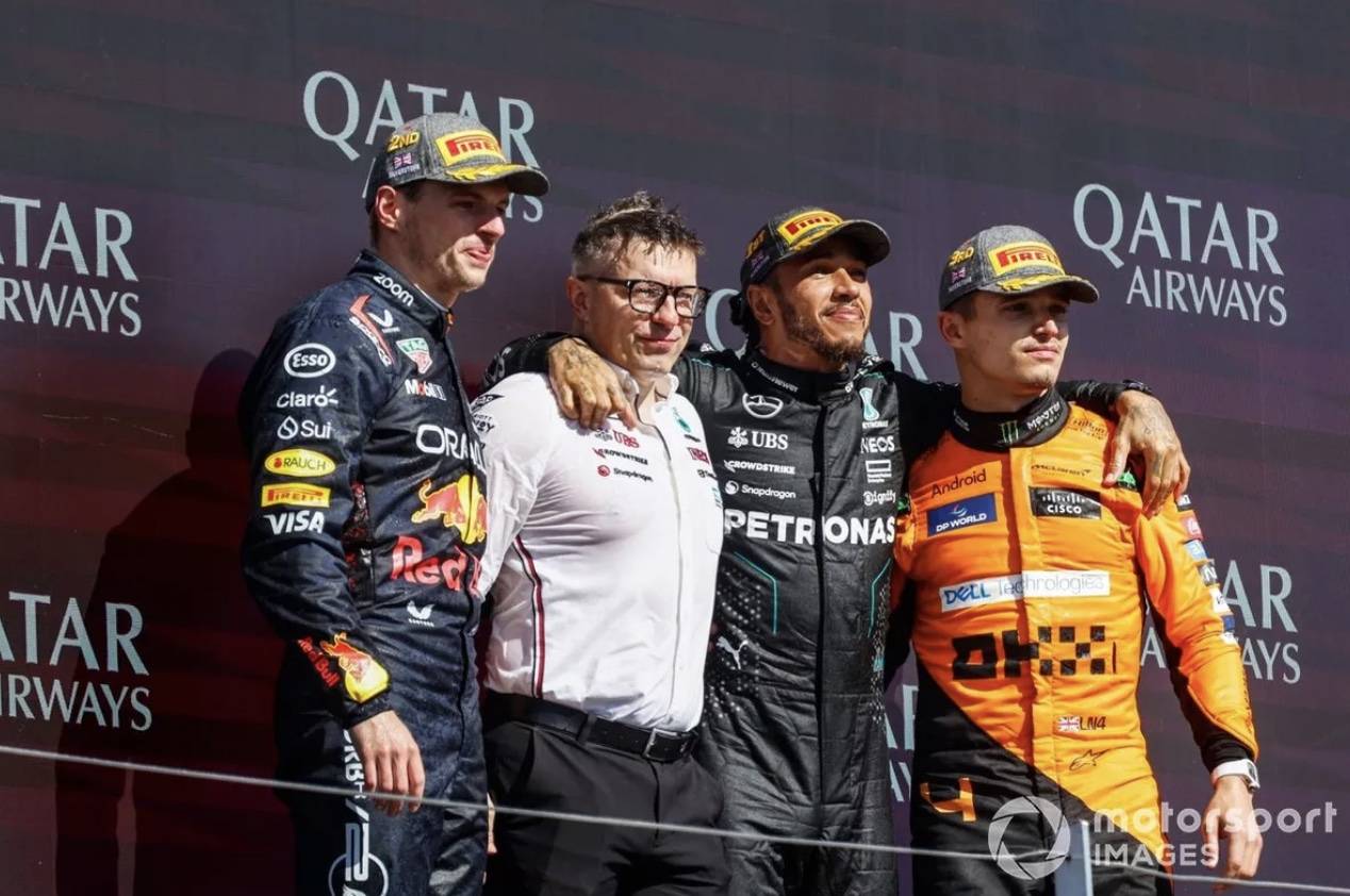 威廉姆斯碾压雷诺车队，汉密尔顿点燃赛场