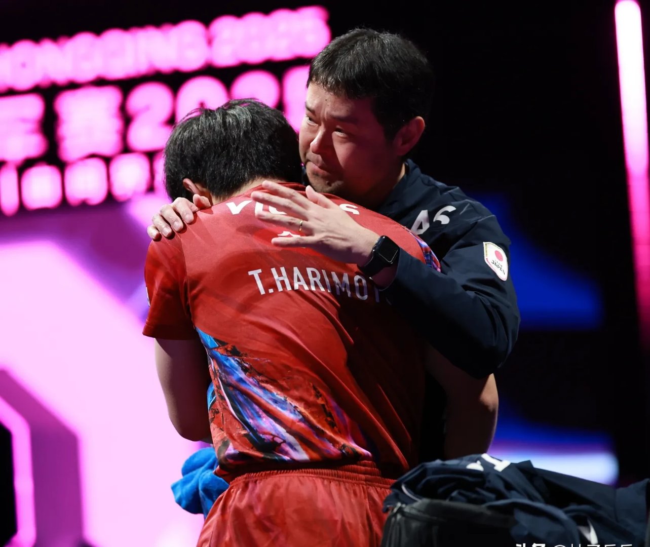 德国队横扫中国队，张本智和扛起全队