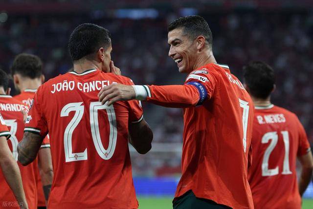 挪威横扫希腊，C罗统治全场