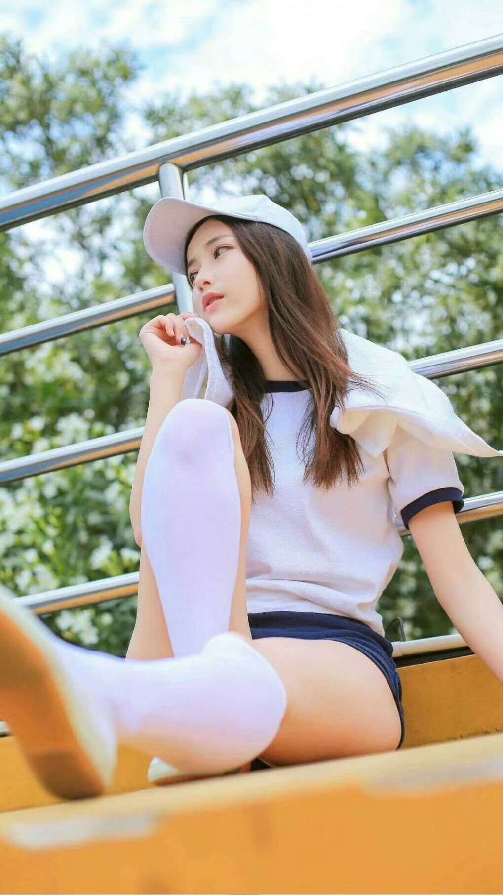 西甲风情下的碾压，曼联在国家德比式焦点战中大胜尼斯